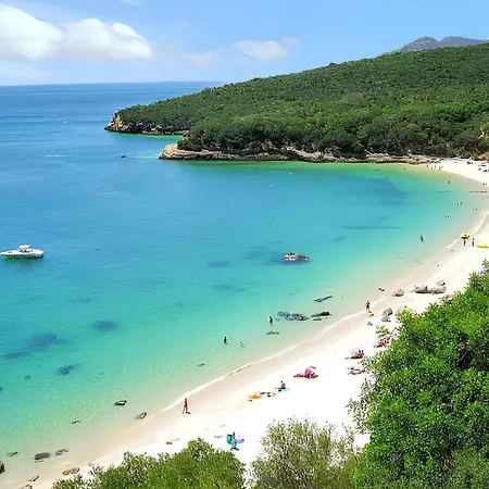 Apartamento Comfortable In With Garden And Shared Pool