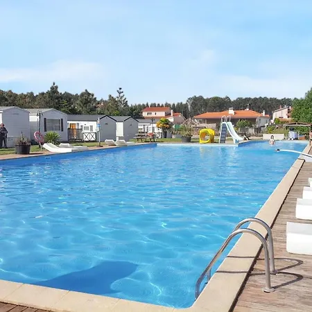 Apartamento Comfortable In With Garden And Shared Pool