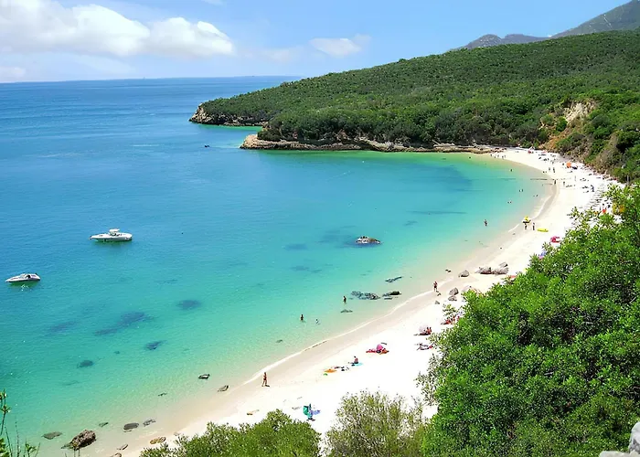 Apartamento Comfortable In With Garden And Shared Pool