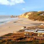 Comfortable In With Garden And Shared Pool Апартаменты *