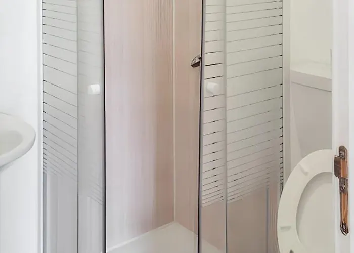 Comfortable In With Garden And Shared Pool 公寓